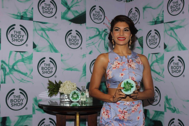 Bollywood Actress Jacqueline Fernandez Launches The New Body Shop. Jacqueline Fernandez,actress Jacqueline Fernandez,Jacqueline Fernandez Launches The New Body Shop,The New Body Shop,Jacqueline Fernandez latest pics,Jacqueline Fernandez latest images