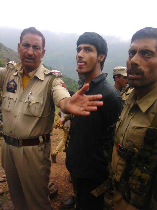 Usman alias Kasim Khan, 20 years old, from Faisalabad in Pakistan captured alive by security forces in Udhampur. Kasim Khan,Pakistan Terrorist Kasim Khan,Pakistan Terrorist,Terrorist Kasim Khan,Another Kasab,Kasab,Terrorist