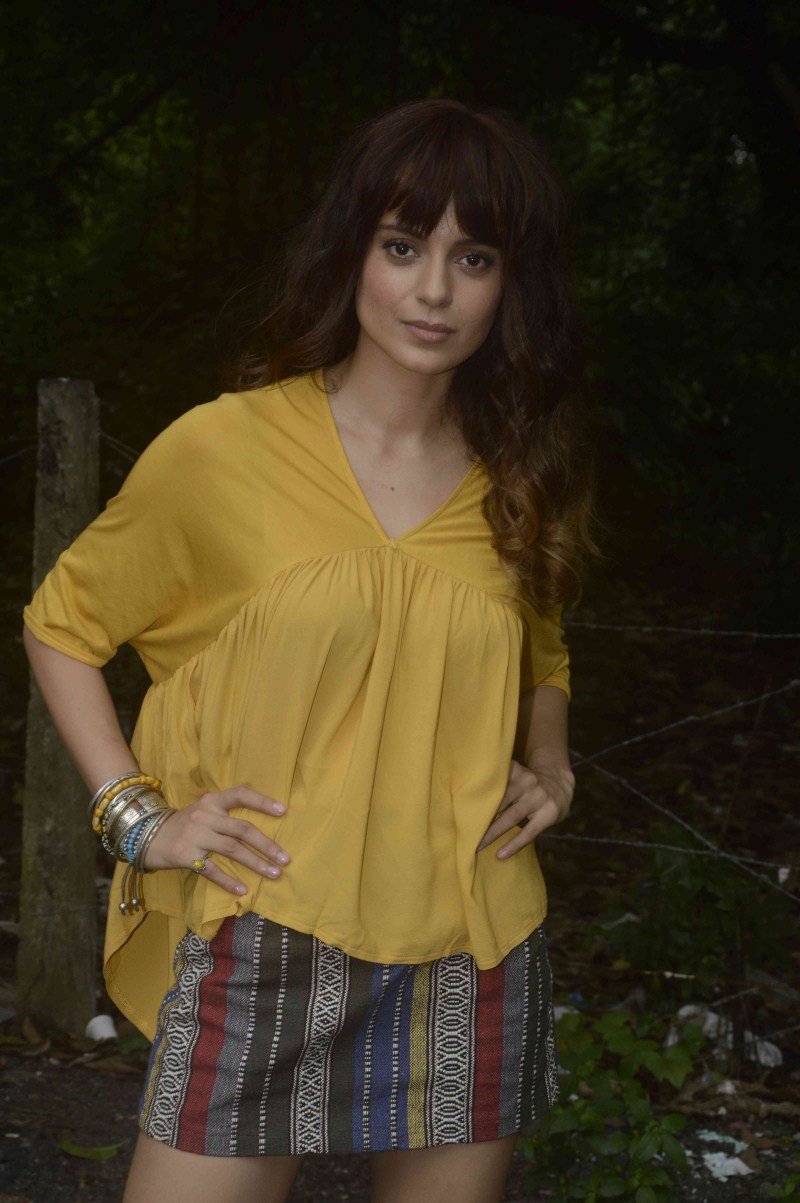 Actress Kangana Ranaut shoots for Katti Batti in Mumbai. Kangana Ranaut,Kangana Ranaut at Katti Batti in Mumbai,Kangana Ranaut at Katti Batti,Katti Batti,actress Kangana Ranaut,Kangana Ranaut latest pics,Kangana Ranaut latest images,Kangana Ranaut latest photos,Kangana Ranaut latest stills,Kangana Ranaut latest