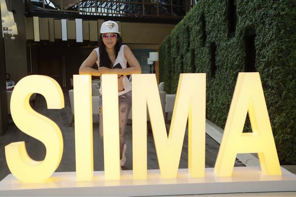 BalaKrishna, Raai Lakshmi, Devi Sri Prasad and Others reach Dubai for SIIMA Awards 2015. SIIMA Awards 2015,SIIMA Awards,SIIMA 2015,SIIMA,SIIMA Awards pics,SIIMA Awards images,SIIMA Awards photos,SIIMA Awards stills,SIIMA Awards pictures,Devi Sri Prasad,BalaKrishna,Raai Lakshmi,Allu Arjun,Dhanush,Rana Daggubati,Amy Jackson,Shruthi Hassan