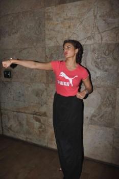 Bollywood Actress Jacqueline Fernandez Latest Pictures.