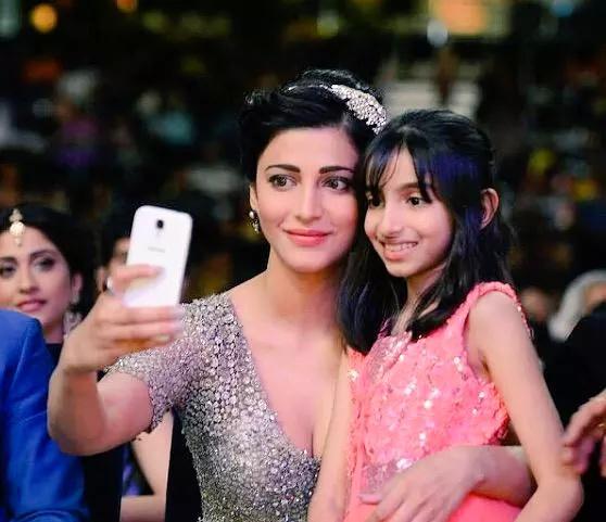South Indian Actress Shruti Hassan at SIIMA Awards 2015. Shruti Hassan,actress Shruti Hassan,Shruti Hassan at SIIMA Awards 2015,SIIMA Awards 2015,SIIMA Awards,SIIMA,Shruti Hassan latest pics,Shruti Hassan latest images,Shruti Hassan latest photos,Shruti Hassan latest stills,Shruti Hassan latest pictures