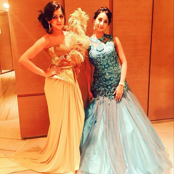 Check out photos of Mollywood celebs attending SIIMA Awards. Siima 2015,SIIMA 2015 Awards,malayalam celebs,shaan rahman,aju varghese,amala paul,Pearle Maaney,vijay yesudas