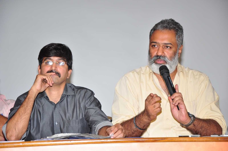 Photos of Telugu Movie Srimanthudu Movie Piracy Press Meet function held at Hyderabad. Srimanthudu Movie Piracy Press Meet,telugu movie Srimanthudu Movie Piracy Press Meet,Srimanthudu,telugu movie Srimanthudu,Srimanthudu Movie Piracy Press Meet pics,Srimanthudu Movie Piracy Press Meet images,Srimanthudu Movie Piracy Press Meet photos
