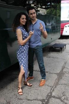 Bollywood Actress Kangana Ranaut and Actor Imran Khan promote Katti Batti Movie.