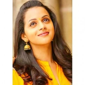 South Indian Actress Bhavana Latest Pictures.