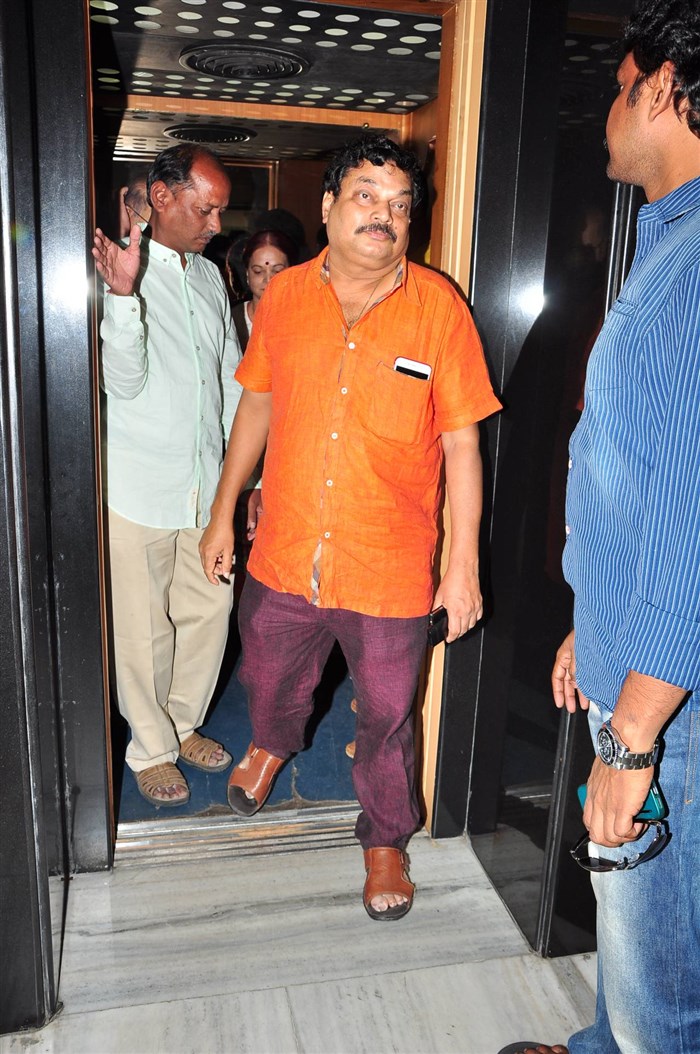 Actor Krishna watches Srimanthudu Movie at Prasad Labs, Hyderabad. Superstar Krishna, Vijaya Nirmala, Vijaya Naresh graced the event. Mahesh Babu,Mahesh Babu Father Krishna,Krishna watches Srimanthudu movie,Srimanthudu,Srimanthudu special screening,Superstar Krishna,Vijaya Nirmala,Vijaya Naresh