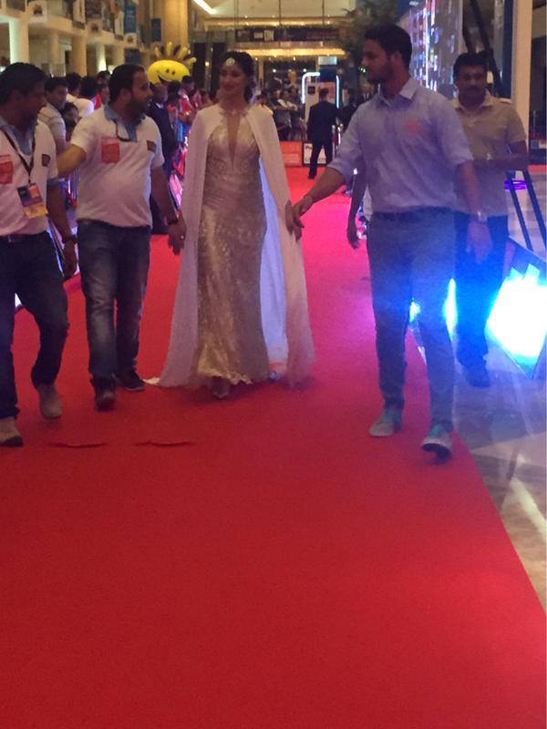 Raai Laxmi Attends SIIMA Awards 2015 Siima 2015,Raai laxmi,Raai laxmi at siima 2015,Raai laxmi at siima awards2015