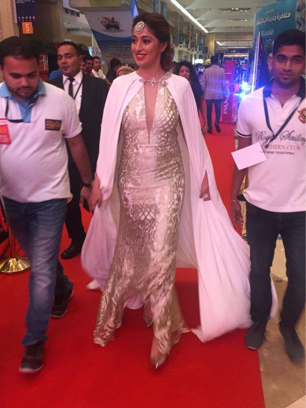 Raai Laxmi Attends SIIMA Awards 2015 Siima 2015,Raai laxmi,Raai laxmi at siima 2015,Raai laxmi at siima awards2015