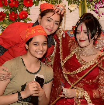 Controversial godwoman Radhe Maa with Subhash Gai and other celebrities, who are her devotees Radhe Maa,Radhe maa photos,Radhe maa photos with subhas gai,subhash ghai defends radhe maa,Radhe maa in dress,Radhe Maa in mini skirt,radhe maa hot pics,hot photos of radhe maa,Film Director Subhash Ghai hugging Radhe Maa,viral photos,FTII Chairman Gajend