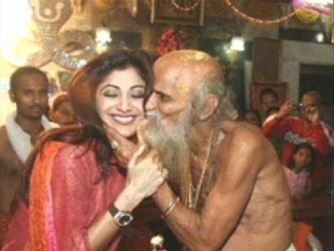 Leaked controversial pictures of Indian Godmen and Godwomen such as Radhe Maa, Nithyananda, Asaram Bapu and others Leaked photos,leaked pictures,godmen,Radhe maa in skirt,radhe maa in pink skirt,Nithyananda,Asaram Bapu,Asaram Bapu pics,Nithyananda with Actress Ranjitha,Nithyananda Ranjitha pics,Odisha Sarathi Baba,Sarathi Baba