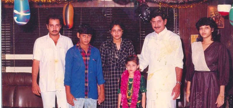 Happy Birthday Mahesh Babu: Rare and Unseen photos of Srimanthudu Star. Happy Birthday Mahesh Babu,Mahesh Babu,Mahesh Babu birthday,Mahesh Babu birthday celebration,Mahesh Babu rare pics,Mahesh Babu rare images,Mahesh Babu rare photos,Mahesh Babu rare stills,Mahesh Babu rare pictures,Mahesh Babu unseen pics,Mahesh Babu unseen