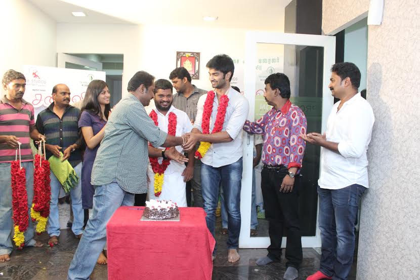 Atharvaa's Chandi Veeran Success Meet Photos. Chandi Veeran Success Meet,Atharvaa,Atharvaa's Chandi Veeran Success Meet,Chandi Veeran Success Meet pics,Chandi Veeran Success Meet images,Chandi Veeran Success Meet photos,Chandi Veeran Success Meet stills,Chandi Veeran Success Meet pictures,Chandi