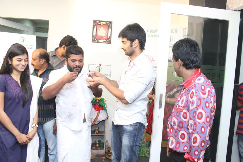 Atharvaa's Chandi Veeran Success Meet Photos. Chandi Veeran Success Meet,Atharvaa,Atharvaa's Chandi Veeran Success Meet,Chandi Veeran Success Meet pics,Chandi Veeran Success Meet images,Chandi Veeran Success Meet photos,Chandi Veeran Success Meet stills,Chandi Veeran Success Meet pictures,Chandi
