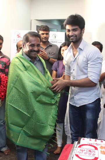 Atharvaa's Chandi Veeran Success Meet Photos. Chandi Veeran Success Meet,Atharvaa,Atharvaa's Chandi Veeran Success Meet,Chandi Veeran Success Meet pics,Chandi Veeran Success Meet images,Chandi Veeran Success Meet photos,Chandi Veeran Success Meet stills,Chandi Veeran Success Meet pictures,Chandi