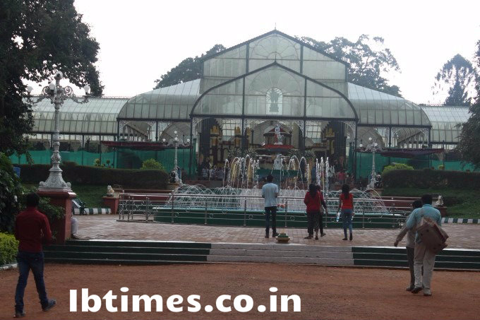 Photos of Independence Day Flower Show at Lalbagh Bangalore 2015 Independence Day,Flower Show at Lalbagh Bangalore 2015,Flower Show at Lalbagh,Flower Show,Lalbagh Flower Show,Lalbagh Flower Show 2015