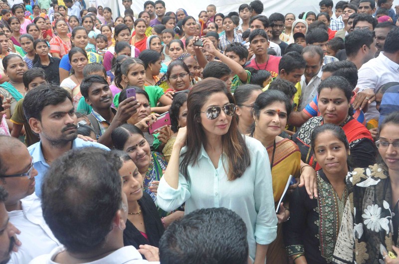 Bollywood Actress Sridevi inaugurates Sulabh Public Toilet in Mumbai. Sridevi,Sridevi inaugurates Sulabh Public Toilet,Sulabh Public Toilet,Sulabh Public Toilet in Mumbai,sridevi kapoor,actress Sridevi,Sridevi latest pics,Sridevi latest images,Sridevi latest photos,Sridevi latest stills,Sridevi latest pictures