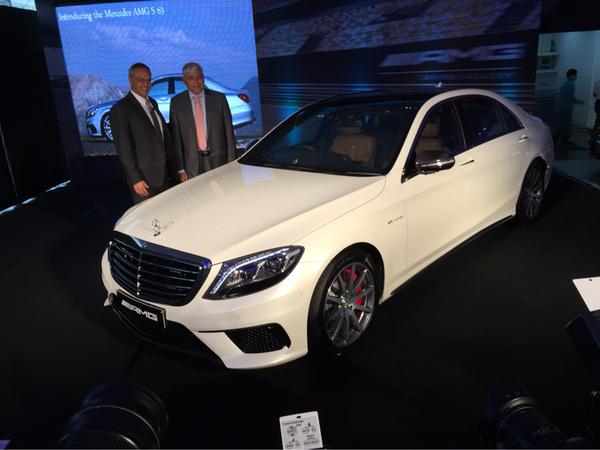 Photos of Mercedes AMG S63 Sedan Car. Mercedes AMG S63 sedan,Mercedes AMG S63,S63 Sedan,Mercedes Benz,Mercedes Benz car,Mercedes AMG S63 Sedan pics,Mercedes AMG S63 Sedan images,Mercedes AMG S63 Sedan photos,Mercedes AMG S63 Sedan stills,Mercedes AMG S63 Sedan pictures