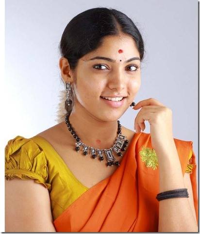 Muktha began her acting career with Lal Jose's 'Achanurangatha Veedu' in 2005. Muktha,muktha latest photos,muktha hot photos,thamarabharani