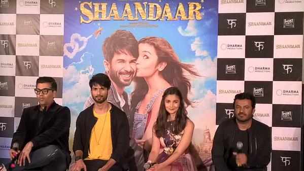 Bollywood Movie Shaandaar Trailer Launch Pictures. Shaandaar Trailer Launch,Shaandaar,Shahid Kapoor,Alia Bhatt,Shaandaar Trailer Launch pics,Shaandaar Trailer Launch images,Shaandaar Trailer Launch photos,Shaandaar Trailer Launch stills,Shaandaar Trailer Launch Pictures