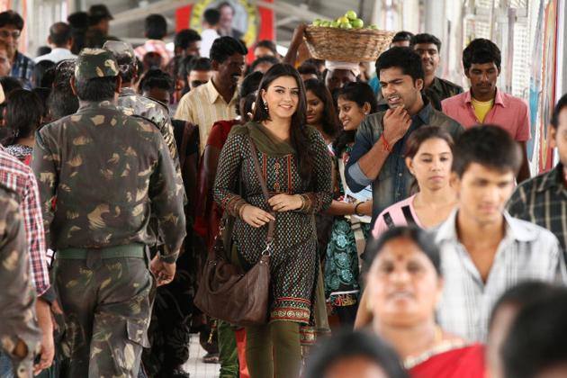 Vaalu is an upcoming Tamil comedy movie directed by debutante director Vijay Chander, starring Silambarasan and Hansika Motwani in lead roles. Simbu,Hansika Motwani,Santhanam,Simbu,Hansika Motwani,Vaalu,Silambarasan,Vaalu Movie,Vaalu Movie stills,Vaalu Movie pics,Vaalu Movie images,Vaalu Movie photos,Vaalu Movie pictures
