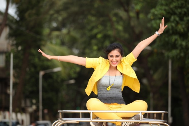 Bollywood debut of Kapil Sharma as well as Sai Lokur and the actress is evidently very excited about the project she has bagged. Kapil Sharma,Kapil Sharma wife Sai Lokur,Sai Lokur,Kis Kisko Pyaar Karu,Kis Kisko Pyaar Karu actress,Kis Kisko Pyaar Karu stills,Kis Kisko Pyaar Karu pictures