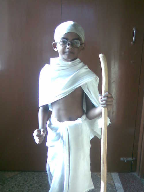 Buy BookMyCostume Mahatma Gandhi Bapu Father of the Nation Freedom Fighter  Kids Fancy Dress Costume | Without Lathi 5-6 years Online at Low Prices in  India - Amazon.in