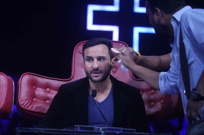 Photos of Bollywood Actor Saif Ali Khan and Actress Katrina Kaif promotes Phantom on Dance Plus Show. Saif Ali Khan,Katrina Kaif,Saif Ali Khan and Katrina Kaif,Dance Plus Show,Phantom,Phantom movie promotion,Phantom movie promotion on Dance Plus Show