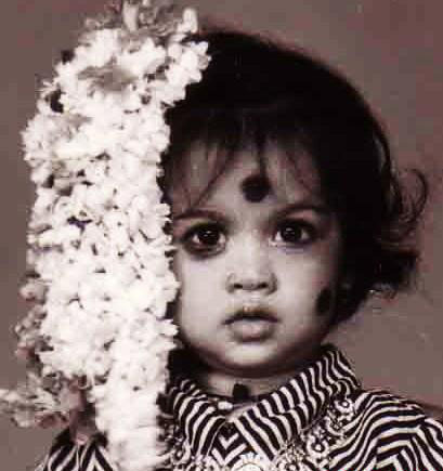 Here are some rare and unseen pictures of Sridevi. Sridevi,actress Sridevi,Happy Birthday Sridevi,Sridevi birthday,Sridevi birthday special,Sridevi rare pics,Sridevi rare images,Sridevi rare photos,Sridevi rare stills,Sridevi unseen pics,Sridevi unseen images,Sridevi unseen photos