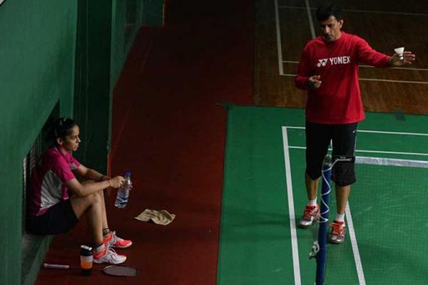 Saina Nehwal World Championships,Saina Nehwal,Saina Nehwal wins,Saina Nehwal pics,Saina Nehwal images,Saina Nehwal photos,Saina Nehwal stills,Saina Nehwal pictures,Cheung Ngan Yi