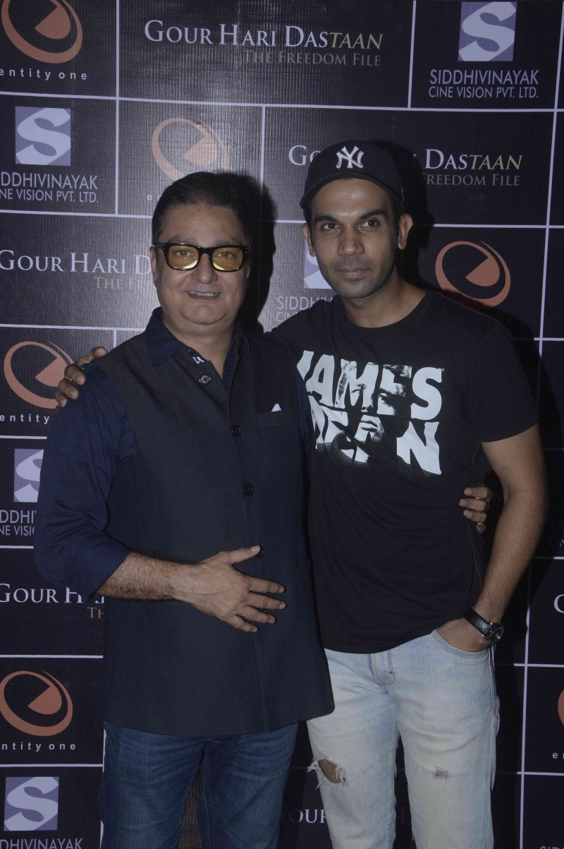 Photos of Premiere of Gour Hari Dastaan - The Freedom File. Vikram Gokhale, Vinay Pathak, Deepa Sahi, Sarika, Rajkumar Rao, Ananth Narayan Mahadevan and others graced the event. Premiere of Gour Hari Dastaan - The Freedom File,Gour Hari Dastaan - The Freedom File,Gour Hari Dastaan,Vikram Gokhale,Vinay Pathak,Deepa Sahi,Sarika,Rajkumar Rao,Ananth Narayan Mahadevan