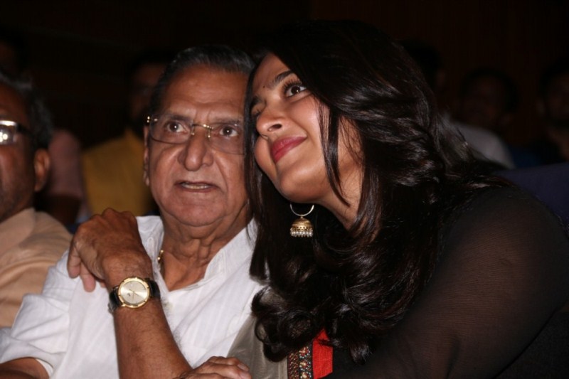 Photos of Gollapudi Srinivas National Award 2014 Function. Gollapudi Srinivas National Award 2014,Gollapudi Srinivas National Award,Chiranjeevi,Anushka,Siddharth,Pooja Kumar,Suhasini Maniratnam,Gollapudi Srinivas National Award 2014 pics,Gollapudi Srinivas National Award 2014 images,Gollapudi Srinivas National Aw