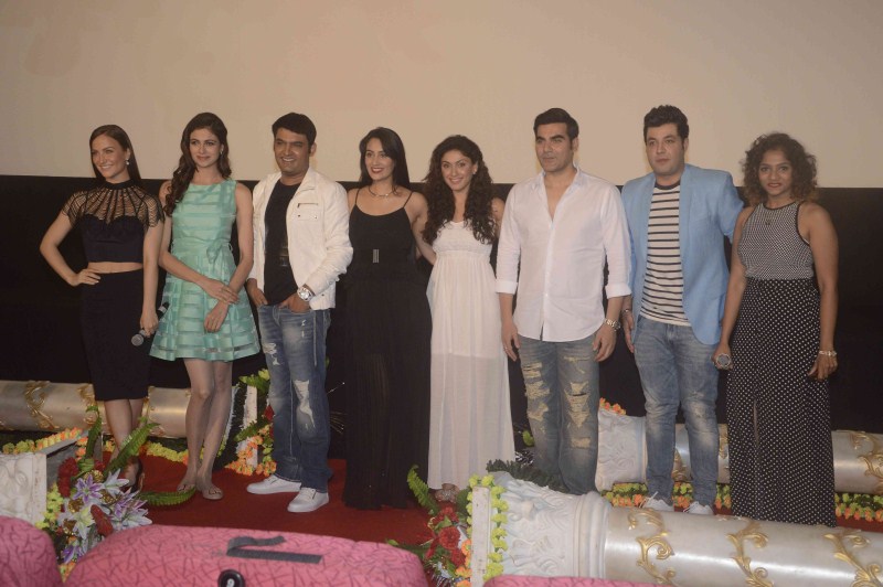 Kapil Sharma's upcoming movie Kis Kis Se Pyar Karu Trailer Launch Pictures. Simran Kaur Mundi, Sai Lokur, Kapil Sharma, Manjari Fadnis, Elli Avram, Varun Sharma, Jamie Lever, Arbaaz Khan graced the event. Kapil Sharma,Kis Kis Se Pyar Karu Trailer Launch,Kis Kis Se Pyar Karu Trailer,Kis Kis Se Pyar Karu Trailer Launch pics,Kis Kis Se Pyar Karu Trailer Launch images,Kis Kis Se Pyar Karu Trailer Launch photos,Kis Kis Se Pyar Karu Trailer Launch stills,Kis Kis