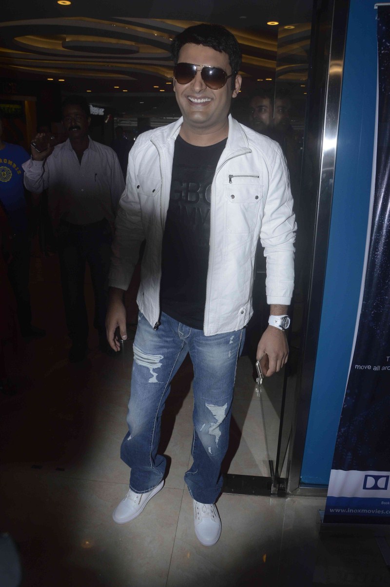 Kapil Sharma is an Indian stand-up comedian, actor, TV host, producer and singer. Popularly known as the Kapil Sharma,actor Kapil Sharma,Kapil Sharma Latest Images,Kapil Sharma Latest pics,Kapil Sharma Latest stills,Kapil Sharma Latest pictures,Kis Kis Se Pyar Karu Trailer Launch,Kis Kis Se Pyar Karu Trailer,Kis Kis Se Pyar Karu