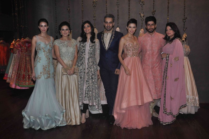 Photos of Shyamal and Bhumika unveiled their New Wedding Costumes. Shyamal,Shyamal Bhumika,Esha Gupta,Bhumika Shodhan,Wedding Costumes,Esha Gupta,Shyamal and Bhumika unveiled their New Wedding Costumes