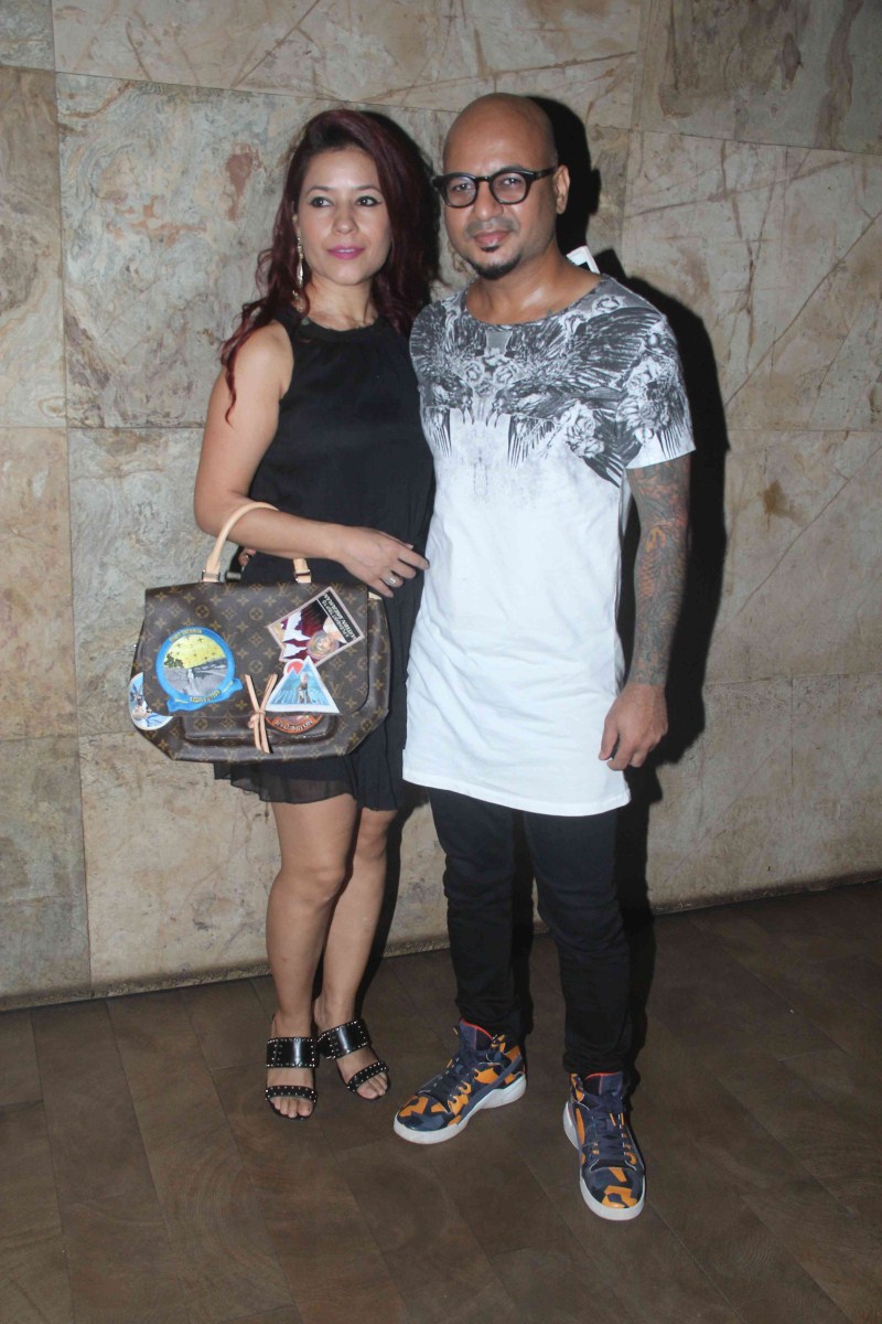 Bollywood Celebs at Brothers Special Screening at Light Box. Brother Special Screening at Light Box,Brother Special Screening,Brother,Ranbir Kapoor,Katrina Kaif,Sidharth Malhotra,Alia Bhatt,Brother Special Screening pics,Brother Special Screening images,Brother Special Screening photos,Brother Special Screening sti