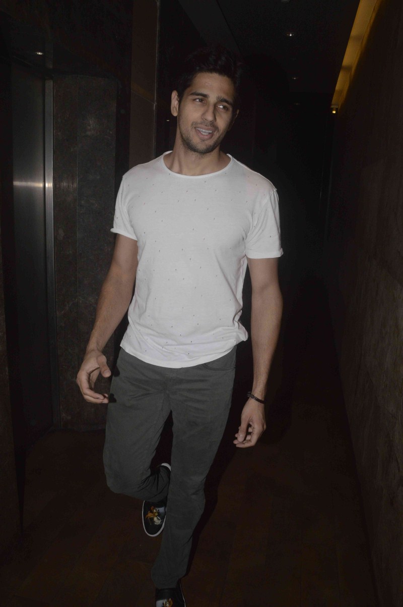 Bollywood Actor Sidharth Malhotra at Brothers Special Screening. Sidharth Malhotra,actor Sidharth Malhotra,Sidharth Malhotra at Brothers Special Screening,Brothers Special Screening,Brothers,Brothers Screening,Sidharth Malhotra latest pics,Sidharth Malhotra latest images,Sidharth Malhotra latest photos,Sidharth Malhotr