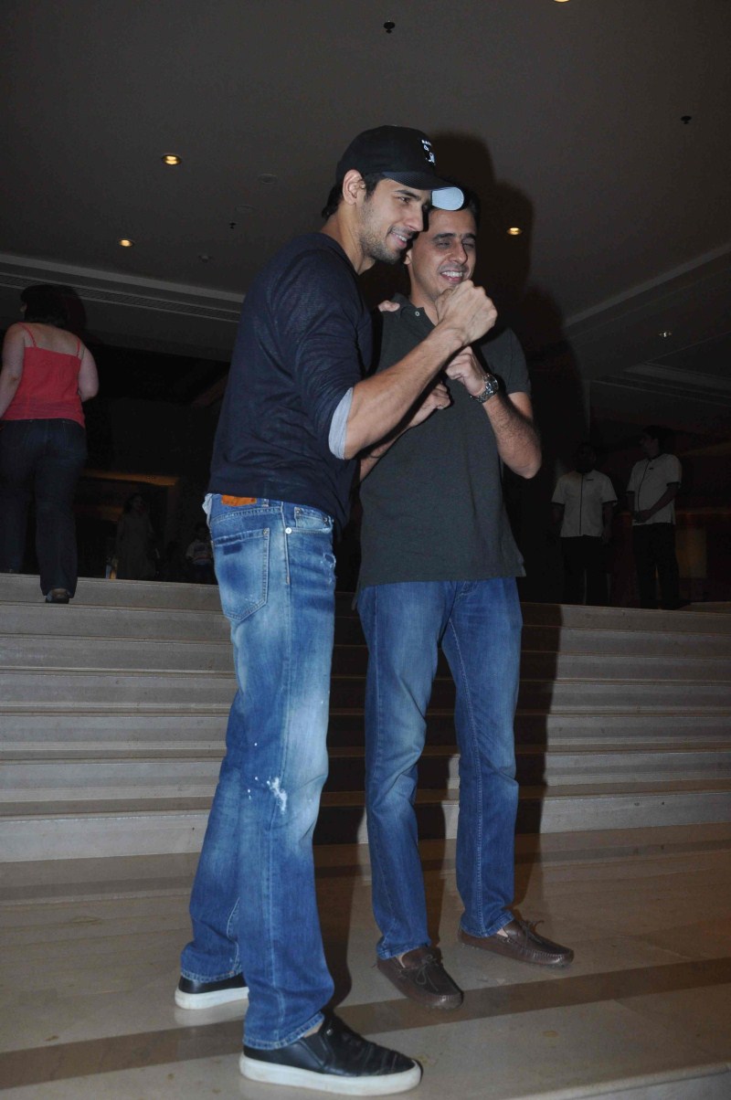 Bollywood Actor Sidharth Malhotra and Actress Alia Bhatt Spotted at JW Marriott Juhu. Sidharth Malhotra,Alia Bhatt,Sidharth Malhotra and Alia Bhatt,Sidharth Malhotra Spotted at JW Marriott Juhu,Alia Bhatt Spotted at JW Marriott Juhu