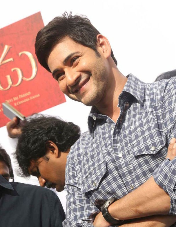South Indian Actor Mahesh Babu and Jagapati Babu Flags off Check the India Ride Mahesh Babu,Jagapati Babu,Srimanthudu,Check the India Ride,Mahesh Babu Flag off Check the India Ride,Jagapati Babu Flag off Check the India Ride,Mahesh Babu latest pics,Mahesh Babu latest images,Mahesh Babu latest photos,Mahesh Babu latest pictures,Mahesh