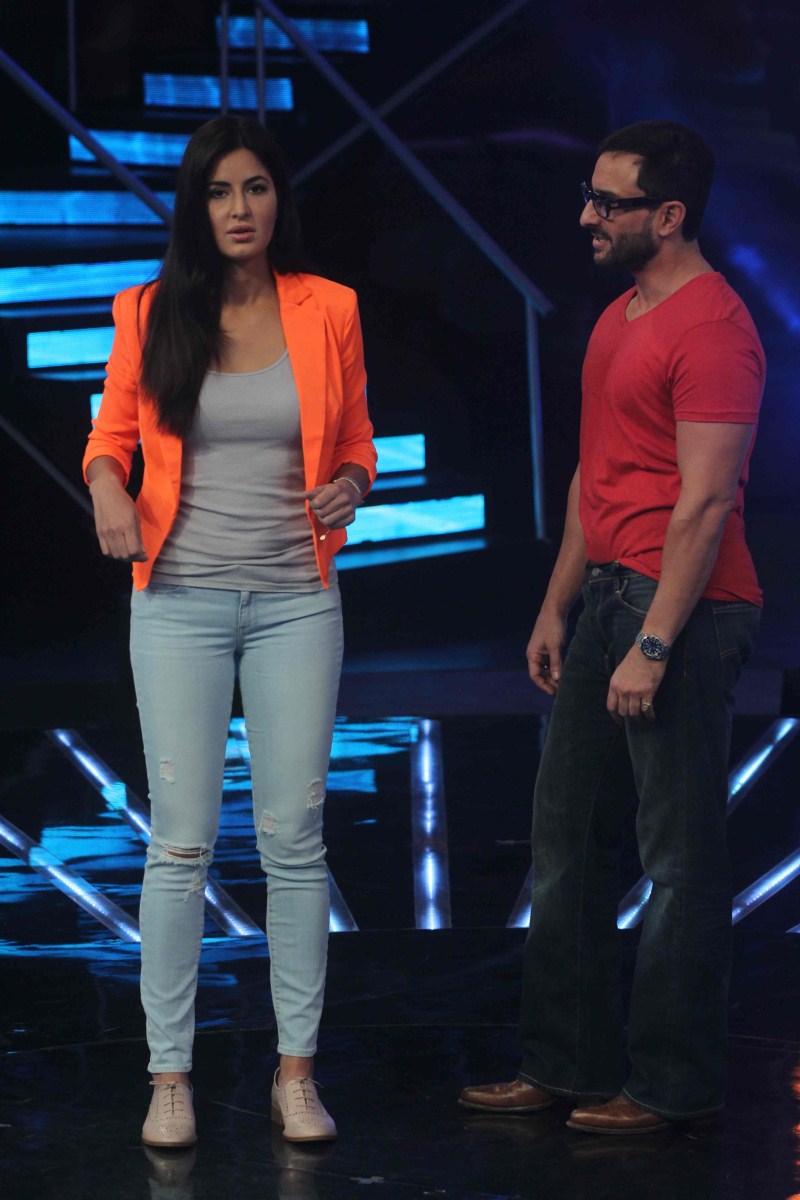 Photos of Promotion of Phantom on the sets of Indian Idol Junior 2015. Saif Ali Khan,Katrina Kaif,Sonakshi Sinha,Phantom movie promotion,Indian Idol Junior sets,Indian Idol Junior,indian idol junior 2015