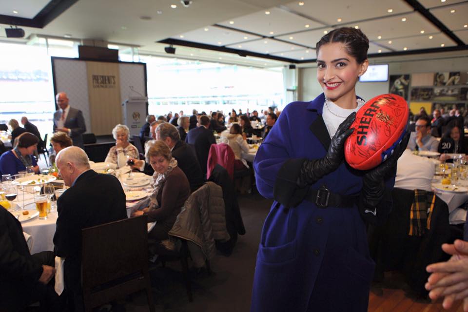 Sonam Kapoor attends Indian Film Festival of Melbourne. Sonam kapoor latest photos,Sonam Kapoor at Indian Film Festival of Melbourne,Sonam Kapoor at IIFM,IIFM,Sonam kapoor in Melbourne
