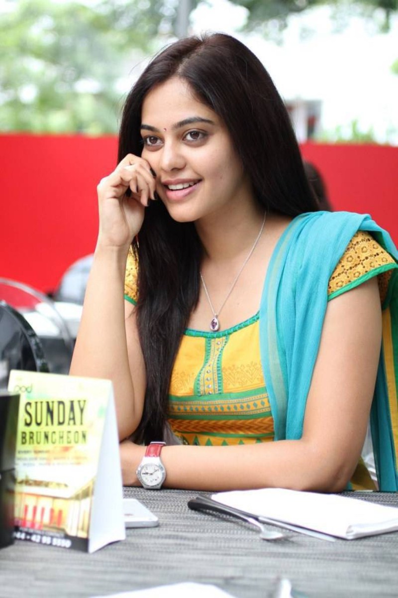 South Indian Actress Bindu Madhavi stills from Savaale Samaali movie. Bindu Madhavi,actress Bindu Madhavi,Bindu Madhavi stills from Savaale Samaali,Savaale Samaali,Savaale Samaali movie stills,Bindu Madhavi latest pics,Bindu Madhavi latest images,Bindu Madhavi latest photos,Bindu Madhavi latest stills,Bindu Madhavi latest p