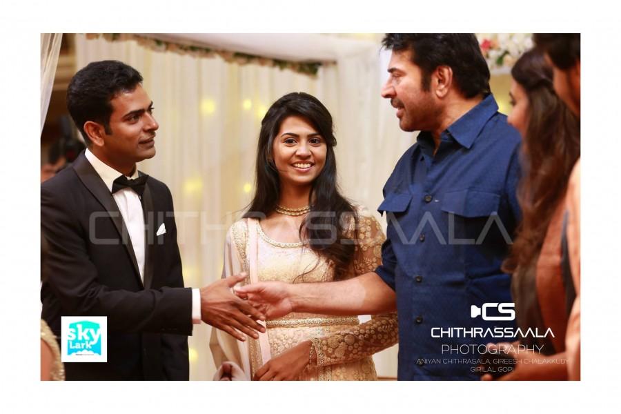 Premam Movie Director Alphonse putharen Aleena Engagement Pictures. Alphonse Putharen,Alphonse Putharen Engagement,Alphonse Putharen Engagement Pictures,Alphonse Putharen Engagement pics,Alphonse Putharen Engagement images,Alphonse Putharen Engagement photos,Alphonse Putharen Engagement stills,Alphonse Putharen and Aleena
