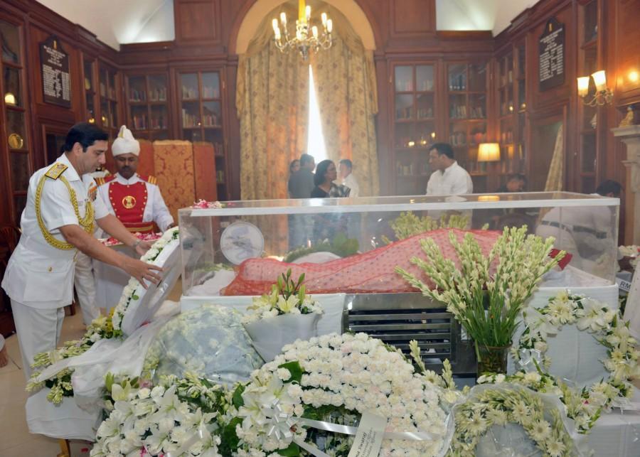 Indian president Pranab Mukherjee's wife Suvra Mukherjee passed away at 10:51 am on Tuesday, 18 August.. Suvra Mukherjee,Suvra Mukherjee death,Pranab Mukherjee wife,Pranab Mukherjee wife dies,Suvra Mukherjee photos,Dignitaries Pay Homage to Suvra Mukherjee,Rashtrapati Bhavan
