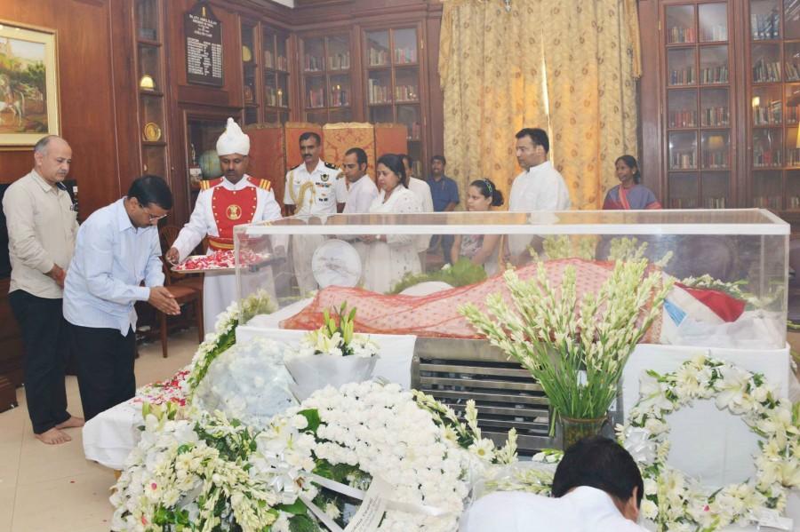 Indian president Pranab Mukherjee's wife Suvra Mukherjee passed away at 10:51 am on Tuesday, 18 August.. Suvra Mukherjee,Suvra Mukherjee death,Pranab Mukherjee wife,Pranab Mukherjee wife dies,Suvra Mukherjee photos,Dignitaries Pay Homage to Suvra Mukherjee,Rashtrapati Bhavan
