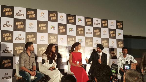 Singh Is Bling Trailer Launch Photos. Singh Is Bling is an upcoming Bollywood action comedy film directed by Prabhudheva and produced by Grazing Goat Pictures. Singh Is Bling Trailer,Singh Is Bling Trailer Launch,Singh Is Bling,Akshay Kumar,Amy Jackson,Lara Dutta,Kay Kay Menon,Singh Is Bling Trailer Launch pics,Singh Is Bling Trailer Launch images,Singh Is Bling Trailer Launch photos,Singh Is Bling Trailer Launc