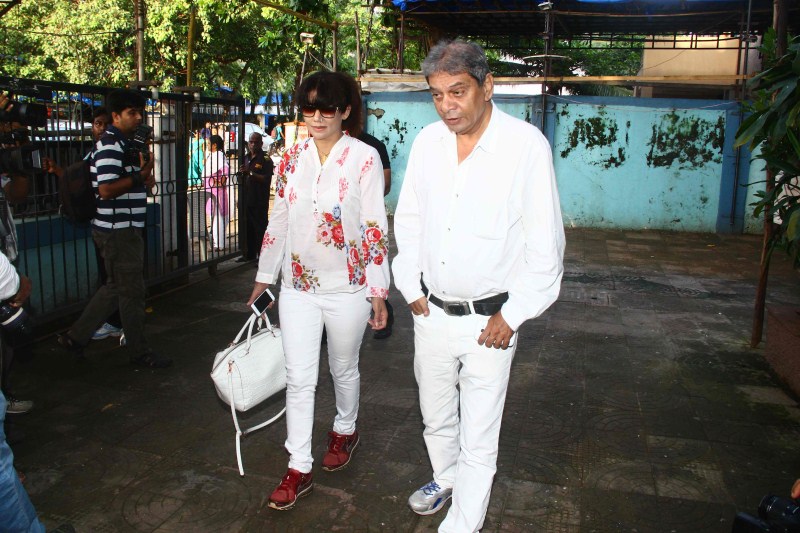 Photos of Bollywood Actress Shraddha Kapoor and family at her grandfather's Prayer Meet. Shraddha Kapoor, Siddhanth Kapoor, Padmini Kolhapure and Shakti Kapoor graced the event. Shraddha Kapoor,Shraddha Kapoor's family at her grandfather Prayer Meet,Actress Shraddha Kapoor,bollywood Actress Shraddha Kapoor,Shraddha Kapoor latest pics,Shraddha Kapoor latest images,Shraddha Kapoor latest photos,Shraddha Kapoor latest pictures