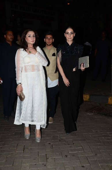 Bollywood Actress Sushmita Sen, Ameesha Patel and others at Queenie Singh's Wedding Bash. Sushmita Sen,Ameesha Patel,Sushmita Sen at Queenie Singh's Wedding Bash,Ameesha Patel at Queenie Singh's Wedding Bash,Queenie Singh Wedding Bash,Queenie Singh Wedding,Queenie Singh Wedding Bash pics,Queenie Singh Wedding Bash images,Queenie Sing