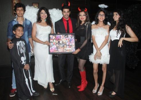 Photos of Deepshikha's Birthday Bash. Kaishav Arora, Sana Khan, Ayub Khan, Aackruti Nagpal, Ranjit, Nazneen and others graced the event.