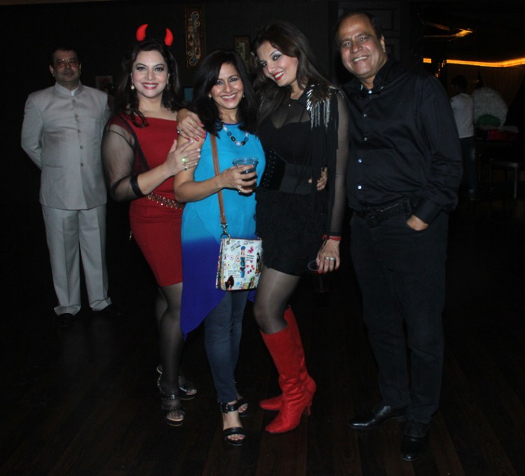 Photos of Deepshikha's Birthday Bash. Kaishav Arora, Sana Khan, Ayub Khan, Aackruti Nagpal, Ranjit, Nazneen and others graced the event. Deepshikha's Birthday Bash,Deepshikha Birthday Bash,Deepshikha Birthday celebration,Deepshikha Birthday celebration pics,Deepshikha Birthday celebration images,Deepshikha Birthday celebration photos,Deepshikha Birthday celebration stills